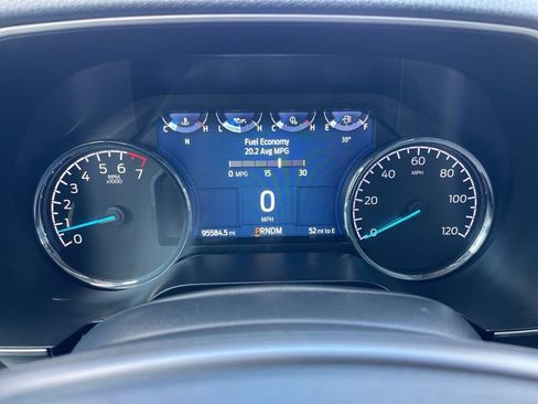 Used 2022 Ford F150 XLT w/ Equipment Group 302A High image 9