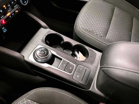 Used 2023 Ford Escape Active image 16