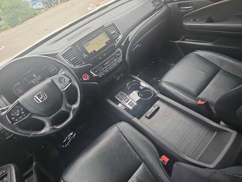Used 2019 Honda Pilot Touring image 23