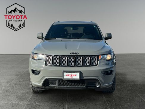 Used 2020 Jeep Grand Cherokee Altitude image 8