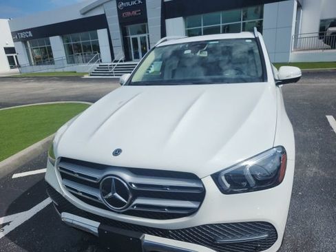 Used 2020 Mercedes-Benz GLE 350 4MATIC image 4