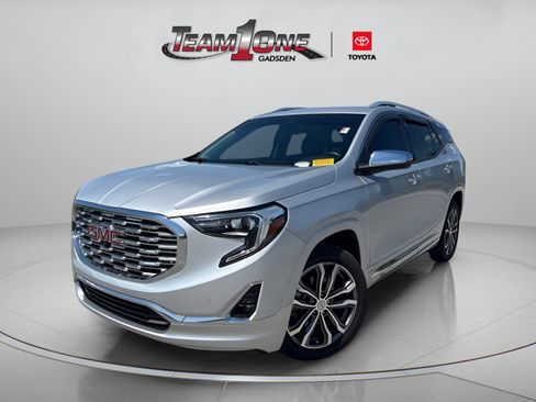 Used 2018 GMC Terrain Denali w/ Advanced Safety Package FWD image 6