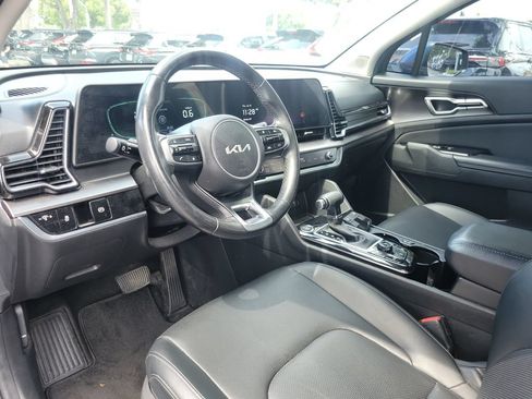 Certified 2023 Kia Sportage EX FWD image 16