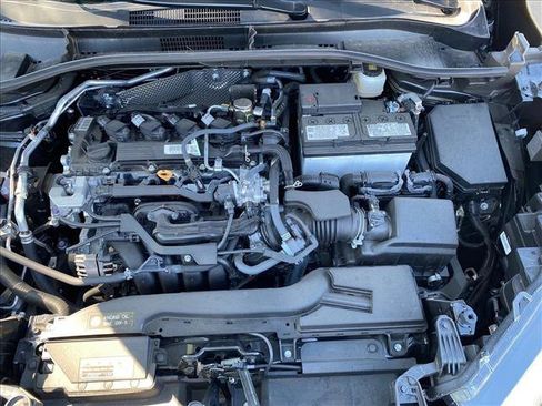Used 2026 Toyota Corolla Cross XLE w/ Convenience Package FWD image 30