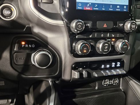 Used 2022 RAM 1500 Big Horn image 31