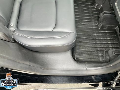 Used 2022 Tesla Model Y Performance AWD/4WD image 52