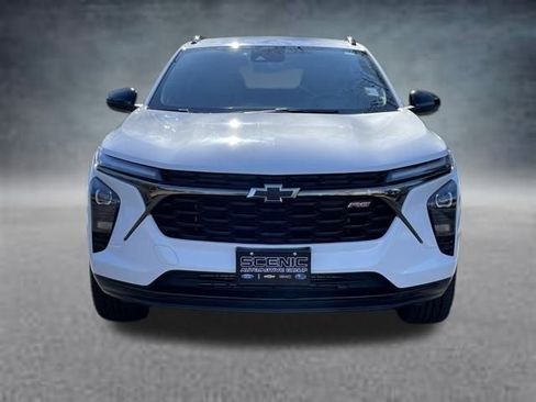 Used 2024 Chevrolet Trax RS w/ Driver Confidence Package image 23