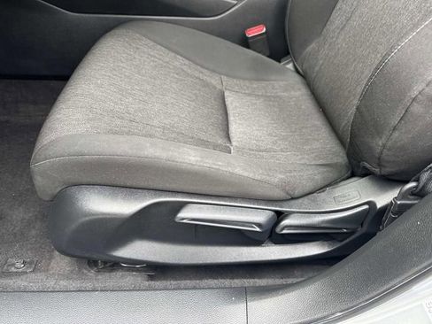 Certified 2025 Honda Accord LX image 16