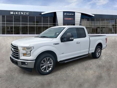 Used 2017 Ford F150 XLT w/ Equipment Group 302A Luxury image 2