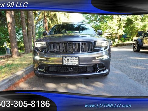 Used 2015 Jeep Grand Cherokee SRT w/ Luxury Group II AWD/4WD image 6