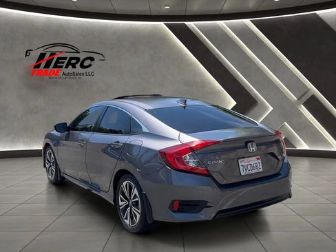 Used 2016 Honda Civic EX-T image 5