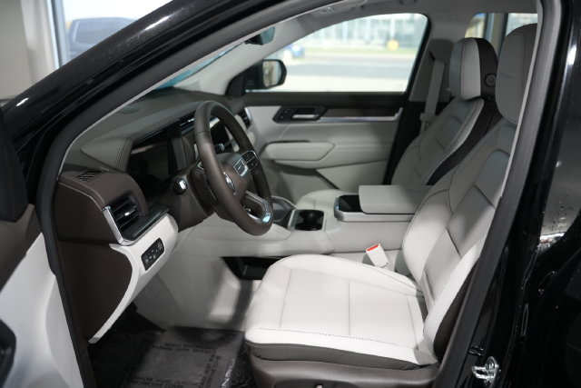 New 2027 GMC Terrain Denali AWD/4WD image 16