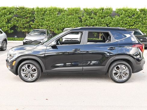 Used 2024 Kia Seltos S image 7