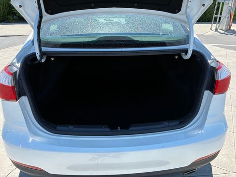 Used 2015 Kia Forte EX FWD image 25