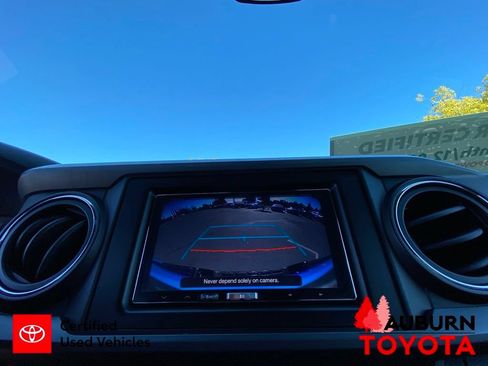Certified 2019 Toyota Tacoma TRD Pro AWD/4WD image 44