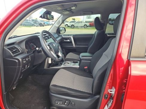 Used 2020 Toyota 4Runner SR5 w/ Phone Cable & Charge Package image 9