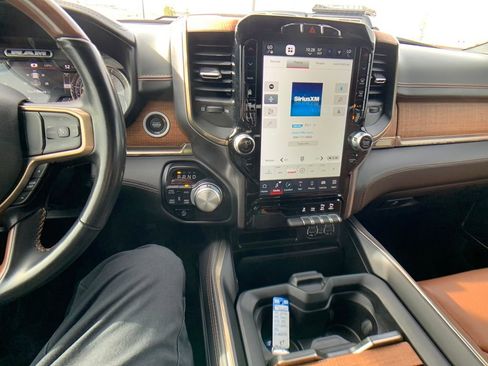 Used 2022 RAM 1500 Limited w/ Body Color Bumper Group image 18