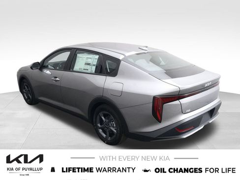 New 2026 Kia K4 FWD image 7