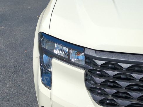 New 2025 Ford Maverick XLT w/ Equipment Group 302A image 10