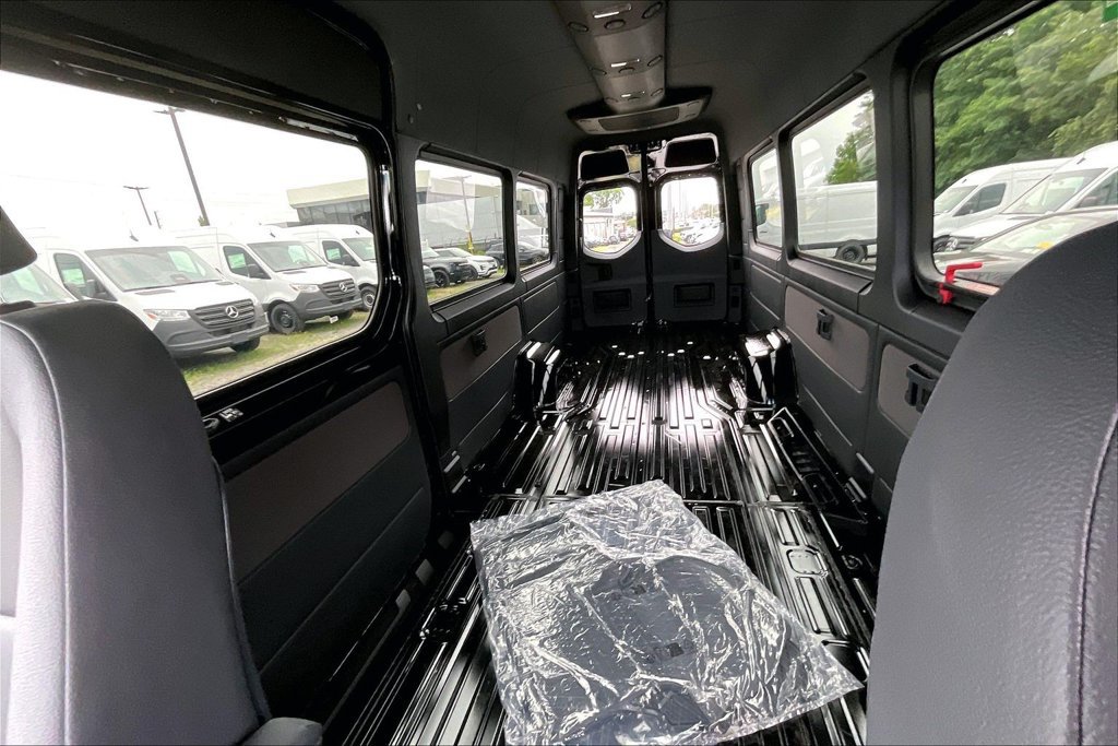 New 2026 Mercedes-Benz Sprinter 3500 image 9