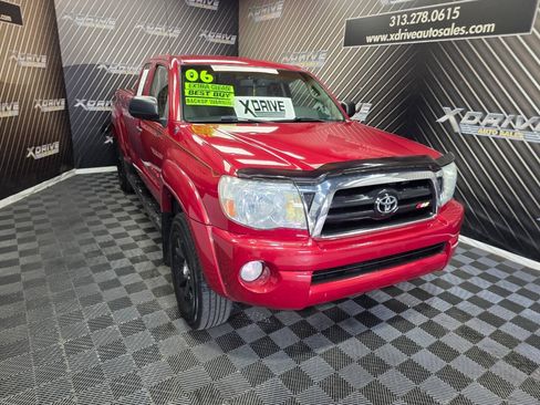 Used 2006 Toyota Tacoma PreRunner RWD image 6