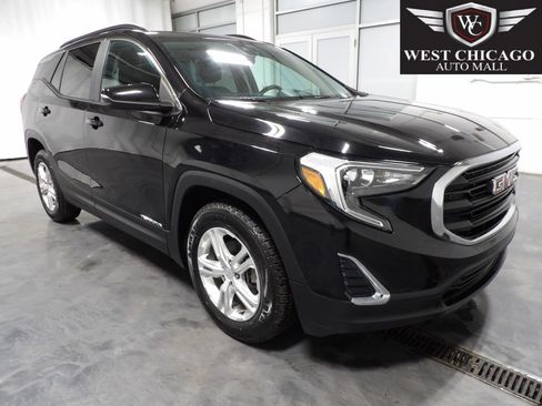 Used 2021 GMC Terrain SLE w/ Driver Convenience Package image 1