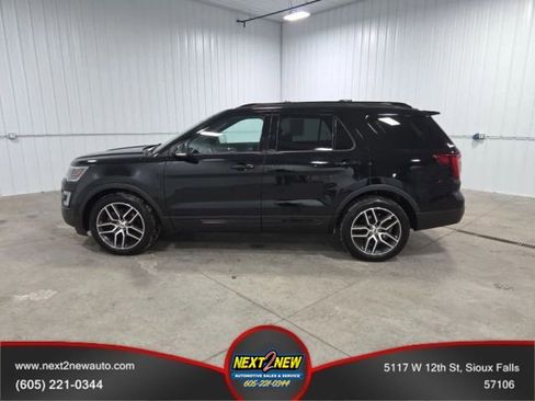 Used 2017 Ford Explorer Sport w/ Equipment Group 401A AWD/4WD image 1