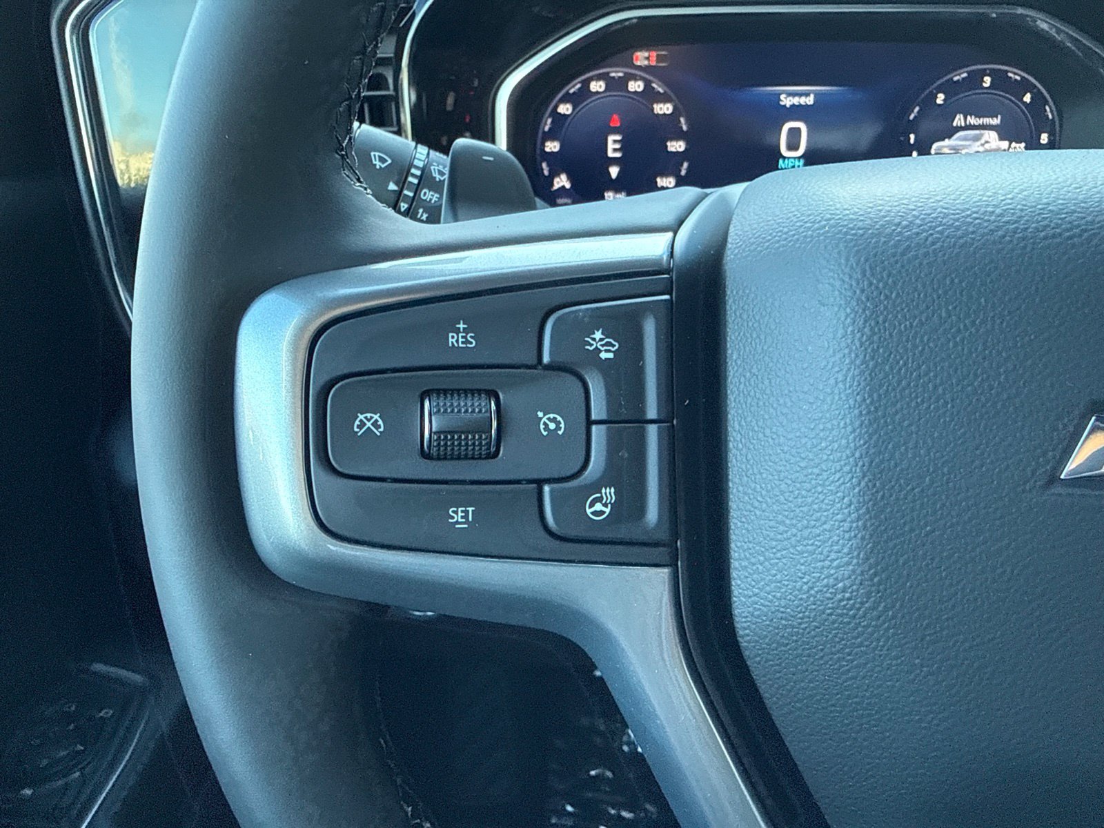 New 2026 Chevrolet Silverado 1500 RST w/ Z71 Off-Road Package AWD/4WD image 30