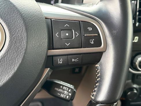 Used 2023 Lexus GX 460 Premium w/ Premium Package AWD/4WD image 28