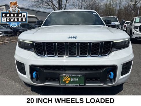 Used 2022 Jeep Grand Cherokee Overland image 2