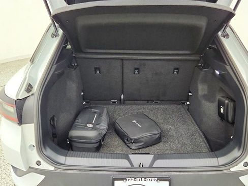 Used 2021 Volkswagen ID.4 Pro w/ ID.4 Protection Package RWD image 19