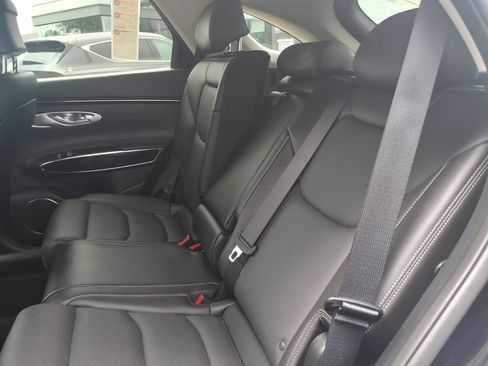 Used 2025 Genesis GV70 2.5T AWD/4WD image 12