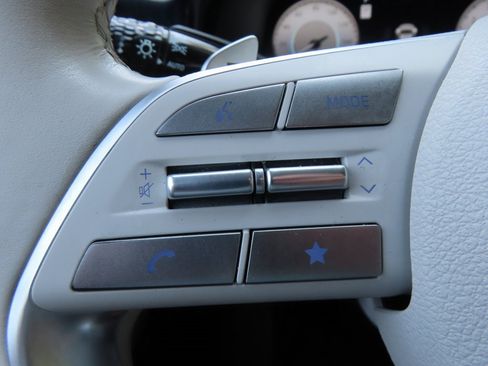 Used 2024 Hyundai Palisade Limited image 23