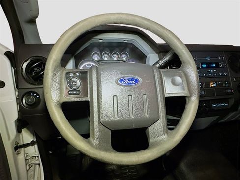 Used 2011 Ford F450 XL w/ XL Value Pkg image 11