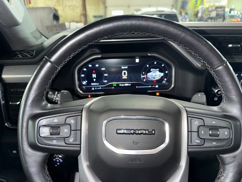 Used 2023 GMC Sierra 1500 Denali w/ Denali Carbonpro Edition image 29
