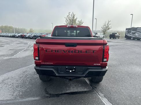 Used 2024 Chevrolet Colorado ZR2 w/ ZR2 Convenience Package III image 6