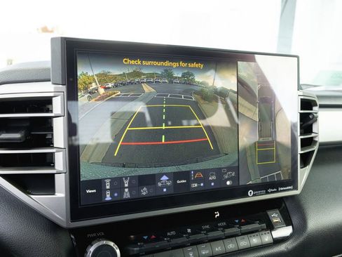 Used 2024 Toyota Tundra Limited image 18