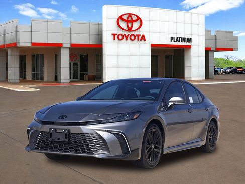 New 2026 Toyota Camry SE image 2