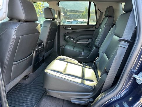 Used 2019 GMC Yukon SLT w/ Open Road Package image 15