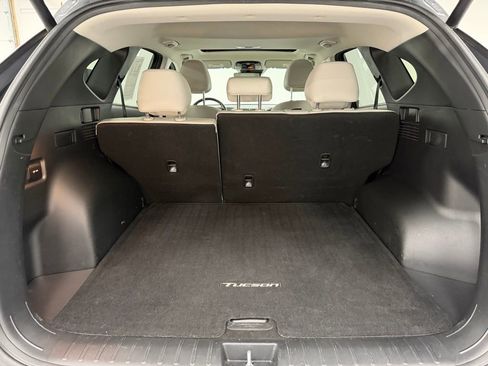 Used 2023 Hyundai Tucson SEL w/ Convenience Package image 23