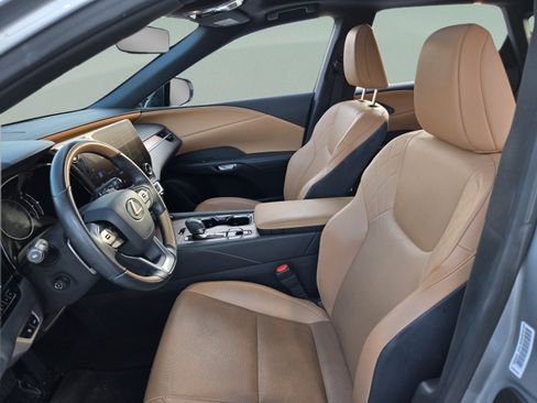 Used 2024 Lexus RX 350 Premium w/ Cold Area Package FWD image 11