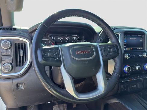 Used 2022 GMC Sierra 2500 SLT w/ SLT Premium Package image 7