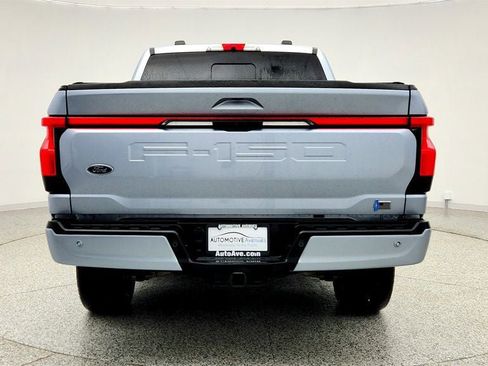 Used 2022 Ford F150 Lightning Lariat image 6