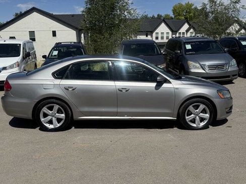 Used 2014 Volkswagen Passat 1.8T S FWD image 3