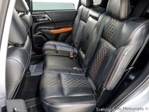 Used 2022 Mitsubishi Outlander SEL FWD image 16