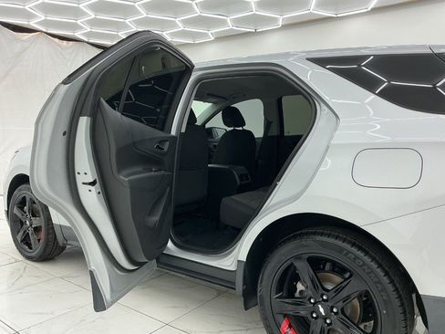 Used 2019 Chevrolet Equinox LT FWD image 22