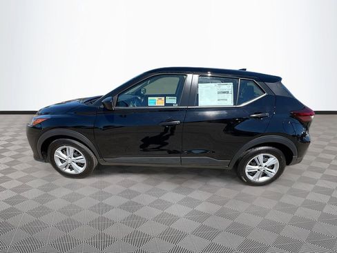 Used 2025 Nissan Kicks Play S FWD image 4