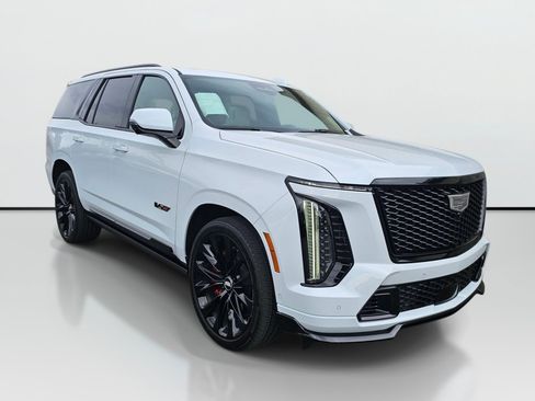 Used 2026 Cadillac Escalade V AWD/4WD image 9
