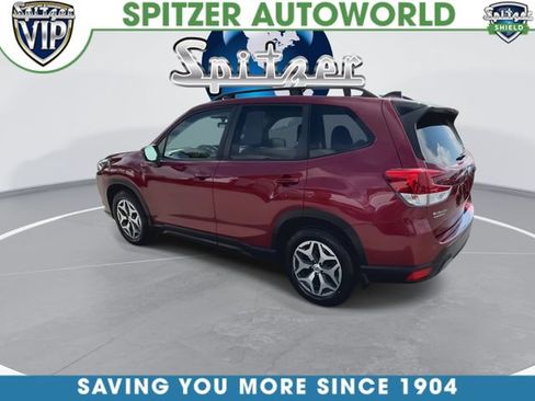 Certified 2024 Subaru Forester Premium AWD/4WD image 7