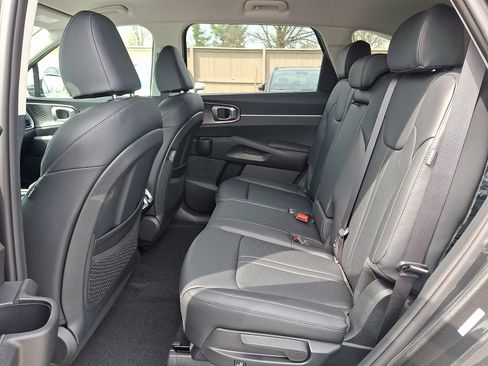 New 2026 Kia Sorento EX image 6